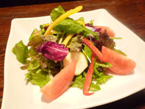 色々野菜のサラダ