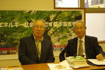 講演をした増田善信先生(右)と本間慎実行委員長