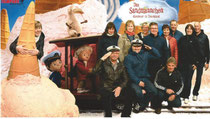 Potsdam Gruppe beim Sandmännchen im Filmpark Babelsberg 