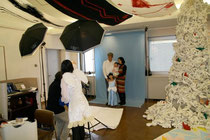 2011年11月にセシオン杉並で行われた「コスプレ写真館」の様子。これはNPO支援基金の普及が目的のイベントだったので、有料で行われた。その時の様子 http://www.facebook.com/media/set/?set=a.190921810993707.49998.123445641074658&type=3