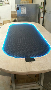 Pokertisch Stoff ist da LED montiert 
