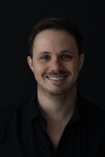 Hörbuchsprecher Christopher Mayer Kopfhörer