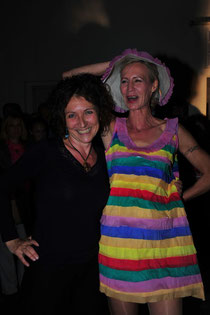 Krepppapierkleid, Papier-Couture