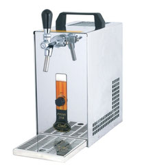 Tragbarer Bierkühler mit Luftpumpe