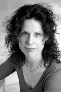 Kathrin Distler, Diplom-Cellistin und Diplom-Musikpädagogin, NLP Master (DVNLP) und Systemischer Coach
