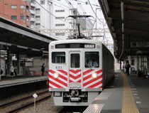 デワ600とdax　笹塚駅にて