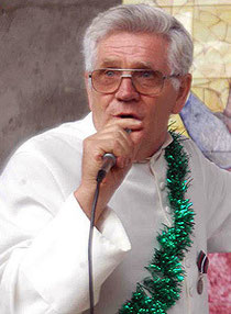 Don Romano Filippi Amissimissionariveneti Get in touch with don romano (@kcromano) — 1648 answers, 2748 likes. don romano filippi amissimissionariveneti