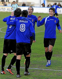 Zubillaga, con el número de 8, marcó el gol de la Peña Sport. Foto: Diario de Noticias de Navarra.