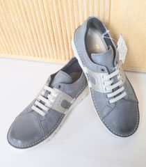 Milla 6−MS66 （EF7228）フォレスト/Sグレー23.5  ¥15,180（税込）