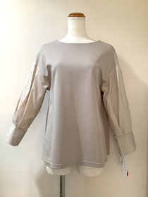 ピネタ(PINETA）52−MS8E ベージュブラウス38  ¥28,600（税込）⇒SALE ¥19,360（税込）