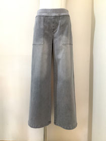ローブ（ROBE) 41−MA14,15 デニムパンツ38,40  ¥20,680（税込）