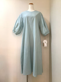 ピネタ(PINETA）52−MS9E サックス ワンピースM−L  ¥32,780（税込）⇒SALE ¥26,224（税込）