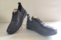 Millasports 6−MA3 ブラック23 ¥16,280（税込）