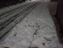 思いの外　すごい雪でした😖