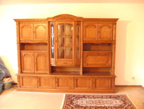 Wohnzimmerschrank