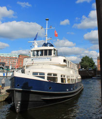 Liegeplatz vom Hotelschiff Großer Michel im