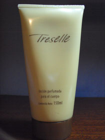 Avon cosméticos CREMA PERFUMADA TRESELLE LOCION AVON