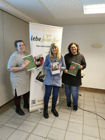 🎉 Meine beiden Preisträgerinnen haben einen🌱 Lebe leichter Kurs gewonnen und einen zum halben Preis!