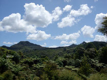 聖なる山「ヒクランギ」