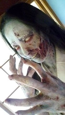 驚愕!絶叫!本気で怖い特殊メイクのお化け!観覧注意!http://obakeyashiki.jimdo.com 滝沢演舞城 お化け屋敷プロデュース お化け屋敷企画製作依頼 地域活性化 町興し お化け屋敷作りかた ゾンビ ホラーアトラクション