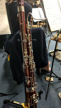 最近バスクラからスタンドを借りているのですが便利すぎて手放せません。