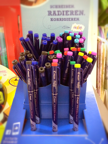 Der Frixion Fineliner: Schreiben. Radieren. Korrigieren.