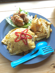 お子さまランチ 沖縄 金武町 @いとまるcafe
