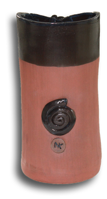 Vase handgetöpfert