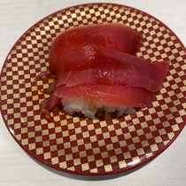 お寿司を食べに行ったらマグロが重なっていました🫰🏻