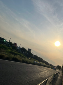 帰り道の雲と太陽がいい感じでした