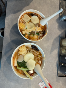 友達と麻辣湯を食べてきました!
