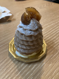 下の白いところがとても美味しかったです😋