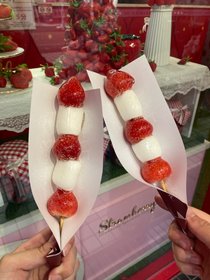 いちご飴マシュマロ飴🍓🍓