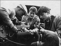 Philip Catherine à droite et Robert Graham au centre Comblain 1960