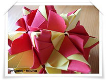 Chandelle kusudama/Autor:Maria Sinayskaya/Faltarbeit:Origami-Micha