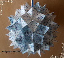 Kusudama/Autor:Tomoko Fuse/Faltarbeit:Origami-Micha