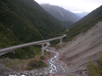 Otira Viaduct: führt über den Otira River