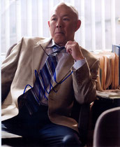 Michael Paul Chan  ... Lieutenant Mike Tao ... (96 Folgen, 2005-2011)