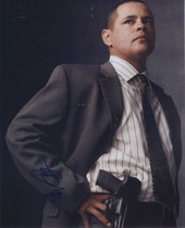 Raymond Cruz  ... Detective Julio Sanchez  ... (92 Folgen, 2005-2011)