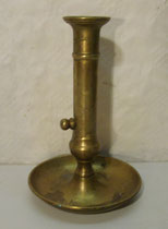 4303/ Messingleuchter ~1820, mit Schieber, H 20cm, EUR 46,-