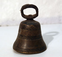 4104/ Bronzeglocke ~1800, Eisenklöppel, H 8cm, EUR 35,-