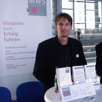 mehrWEB.net Premiere am Tisch von MWS Consulting