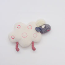 ぬいぐるみ237　ひつじ　水玉ソックス　200×140Ｈ　￥1,500
