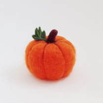 ハロウィン109　羊毛かぼちゃ　S　 130Φ120H　￥600 