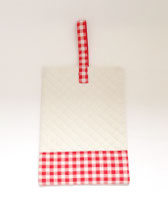 上履き入れ114　白＆赤チェック　200×400　￥800　＜レッスンバッグ、巾着と揃います＞＊オリジナルです＊