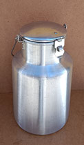 Lechera aluminio. Ref LCH6. 33x17. 6 litros