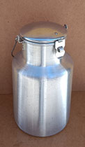 Lechera aluminio. Ref LCH6. 33x17. 6 litros