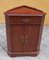 Mueble esquinero madera. 75x54x33