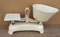 Balanza 1 platillo. 29x50