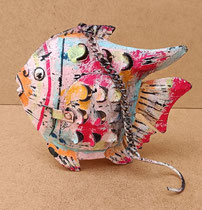 Pez portavela metal. Ref 32455. 33x16x6